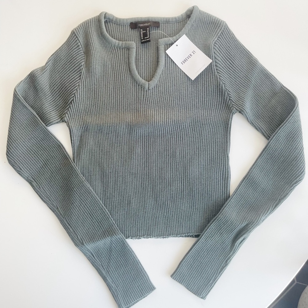 Forever 21 Cropped Notch Collar Knit Sweater